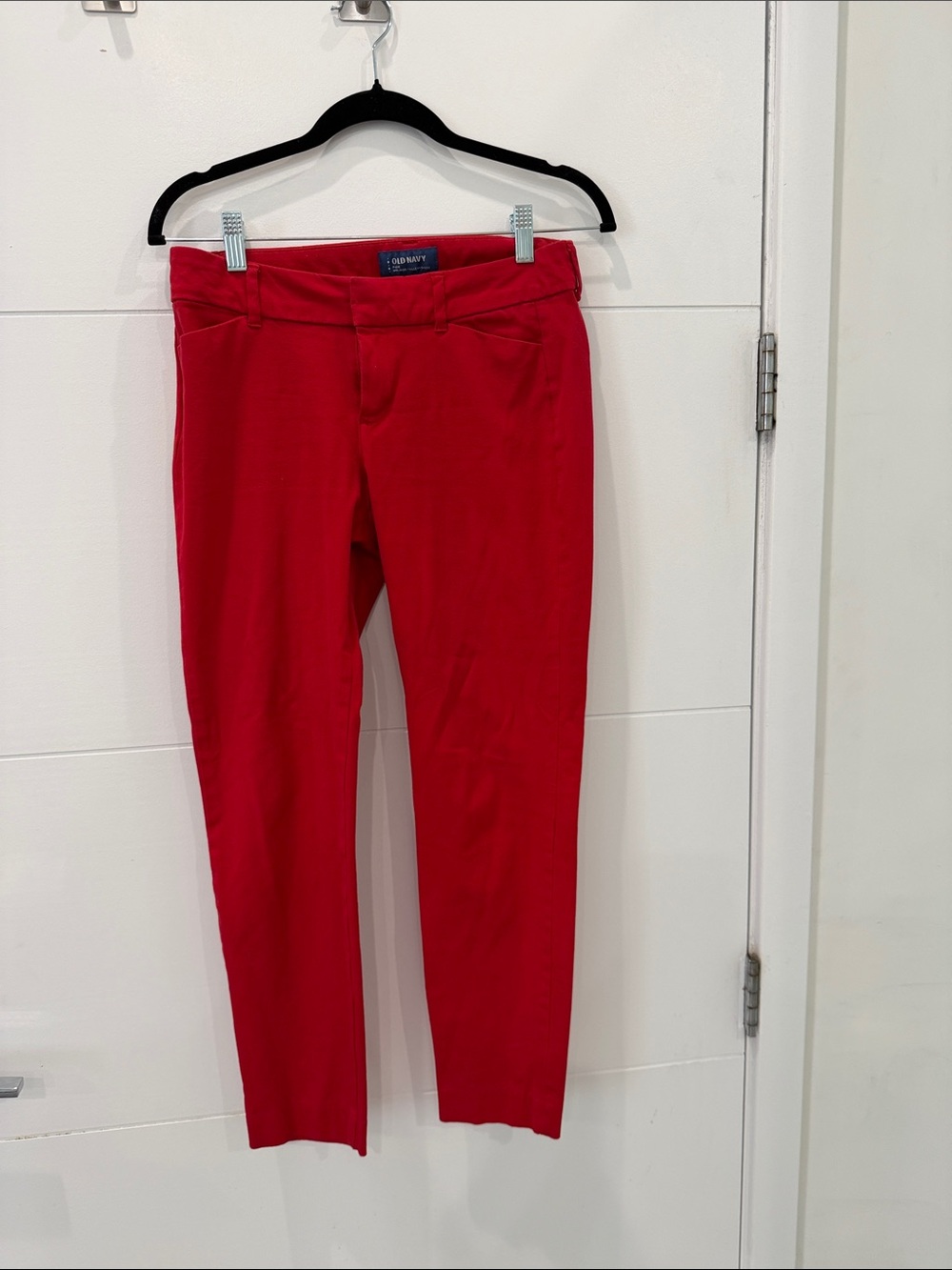 Old Navy Women's Bright Red Cropped Stretch Jeans